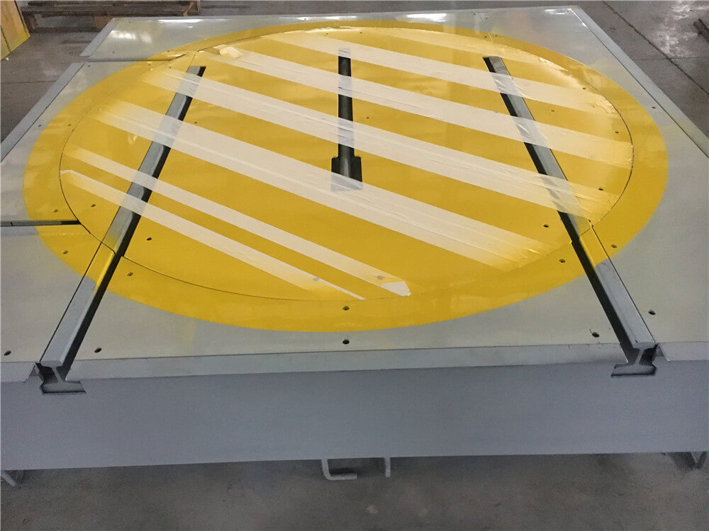 地軌小車轉(zhuǎn)向裝置